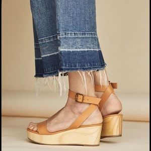 Nisolo Sarita Wooden Wedge Sandal